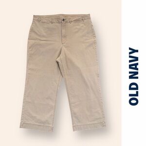 Old Navy Wide Leg Cropped Chinos, Size 18, MSRP $34